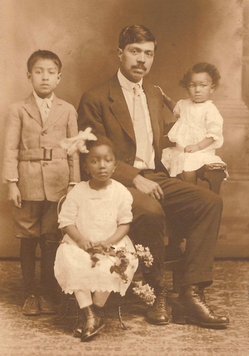 30428_1295605757081_6854409_n